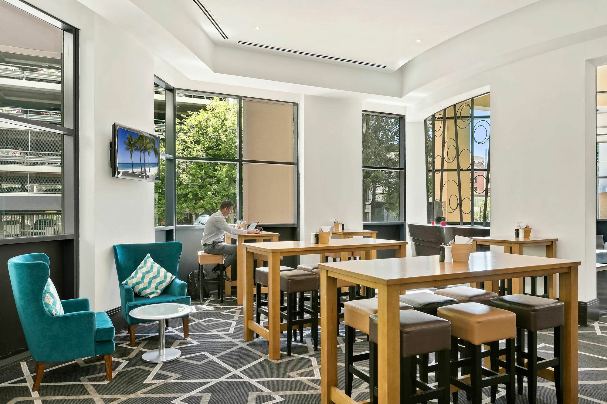 Апарт отель Mantra Parramatta Сидней Экстерьер фото