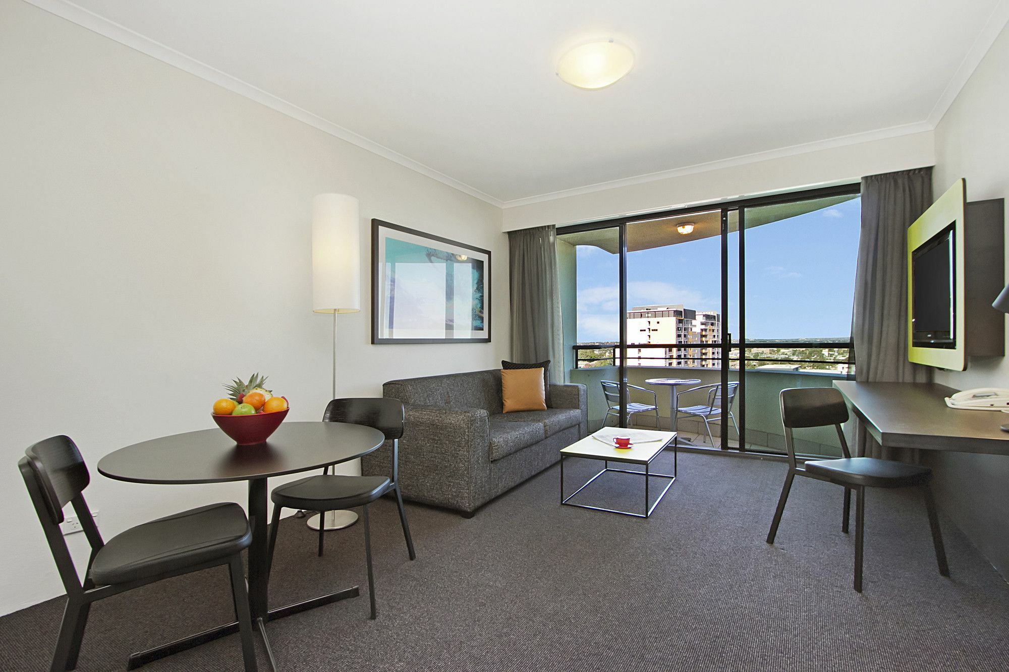 Апарт отель Mantra Parramatta Сидней Экстерьер фото